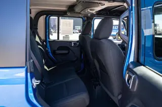 Gladiator 2021 4x4 Sport 4dr Crew Cab 5.0 ft. SB
