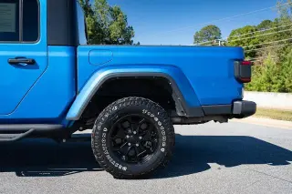 Gladiator 2021 4x4 Sport 4dr Crew Cab 5.0 ft. SB