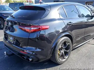 Alfa Romeo Stelvio 2018 AWD Quadrifoglio 4dr Crossover