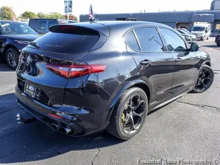 Alfa Romeo Stelvio 2018 AWD Quadrifoglio 4dr Crossover
