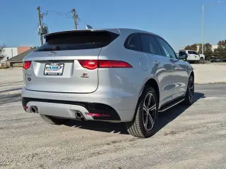 Jaguar F-PACE 2017 AWD S SUV 4 puertas