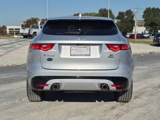 Jaguar F-PACE 2017 AWD S SUV 4 puertas