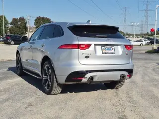 Jaguar F-PACE 2017 AWD S SUV 4 puertas