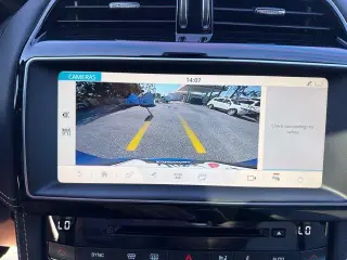 Jaguar F-PACE 2019 AWD 30t R-Sport 4dr SUV