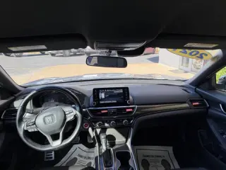 Audiencia de 2021 Honda Accord
