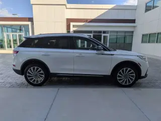 Lincoln Corsair 2024 Reserve 4dr SUV