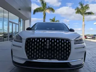 Lincoln Corsair 2024 Reserve 4dr SUV