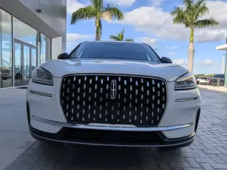 Lincoln Corsair 2024 Reserve 4dr SUV