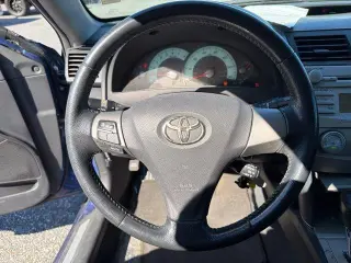 Toyota Camry 2010 SE 4dr Sedan 6M