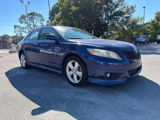 Toyota Camry 2010 SE 4dr Sedan 6M