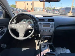 Toyota Camry 2010 SE 4dr Sedan 6M