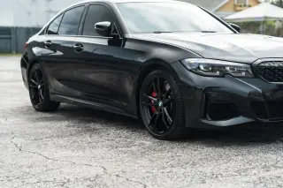 BMW Serie 3 2022 M340i 4dr Sedán
