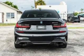 BMW Serie 3 2022 M340i 4dr Sedán