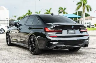 BMW Serie 3 2022 M340i 4dr Sedán