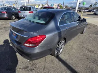 Clase C Mercedes-Benz de 2017