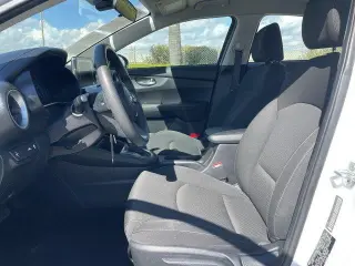 Kia Forte 2021 LXS 4dr Sedán