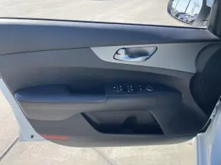 Kia Forte 2021 LXS 4dr Sedán