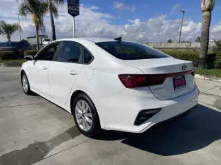 Kia Forte 2021 LXS 4dr Sedán