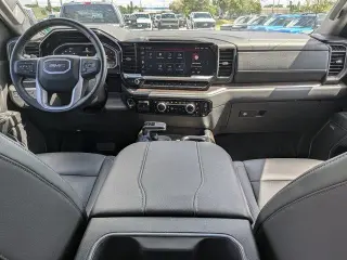 GMC Sierra 1500 2025 4x4 SLT 4dr Crew Cab 5.8 ft. SB