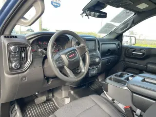 GMC Sierra 1500 2024 4x4 Pro 2dr Cabina Regular 8 ft. LB