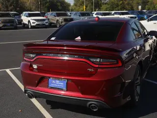 Cargador Dodge 2022 R/T 4dr Sedán