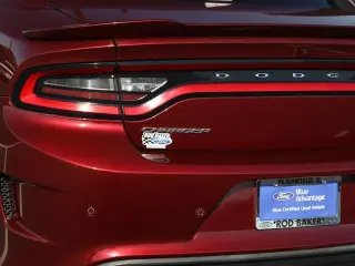 Cargador Dodge 2022 R/T 4dr Sedán