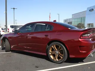 Cargador Dodge 2022 R/T 4dr Sedán