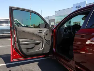Cargador Dodge 2022 R/T 4dr Sedán
