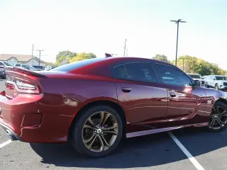 Cargador Dodge 2022 R/T 4dr Sedán