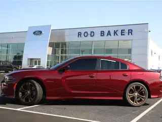 Cargador Dodge 2022 R/T 4dr Sedán