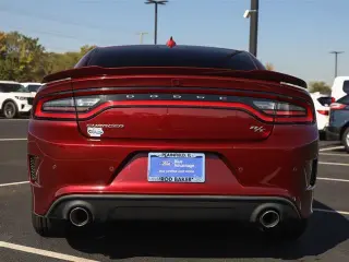 Cargador Dodge 2022 R/T 4dr Sedán
