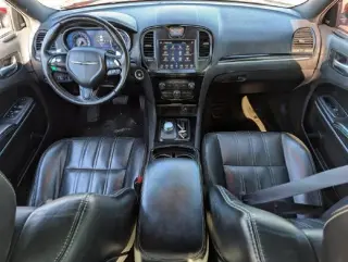 Chrysler 300 2021 S V6 4dr Sedán