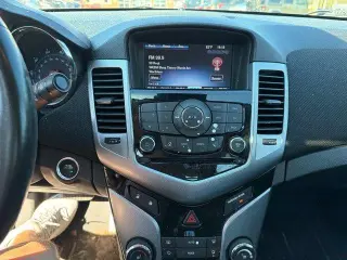 Chevrolet Cruze 2014 LTZ Auto 4dr Sedan con 1SJ