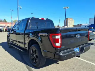 Ford F-150 2022 4x4 Lariat 4dr SuperCrew 5.5 ft. SB