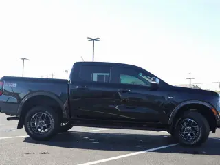 Ford Ranger 2024 4x4 XLT 4dr SuperCrew 5.0 ft. SB