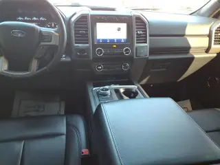 Ford Expedition 2021 4x4 XLT 4dr SUV