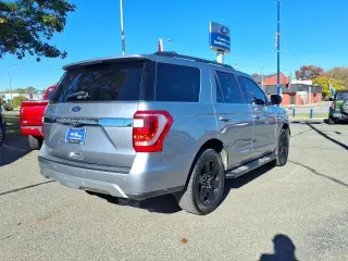 Ford Expedition 2021 4x4 XLT 4dr SUV