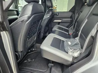 Ford Bronco 2022 4x4 Black Diamond 4 puertas SUV