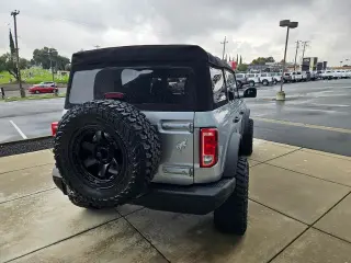 Ford Bronco 2022 4x4 Black Diamond 4 puertas SUV
