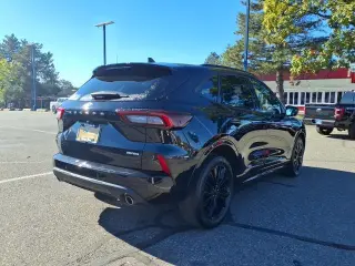 Ford Escape 2023 AWD ST-Line Elite 4dr SUV