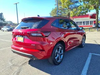 Ford Escape 2024 AWD ST-Line 4dr SUV