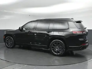 Jeep Grand Cherokee L 2025 4x4 Summit 4dr SUV