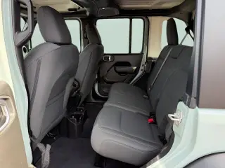 Jeep Wrangler 2024 4x4 Deportivo 4 SUV