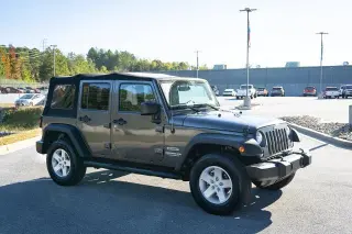 Jeep Wrangler Unlimited 2017 4x4 Sport SUV de 4 puertas