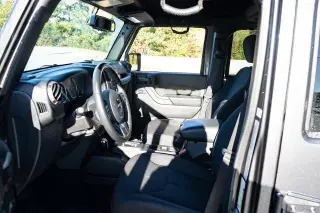 Jeep Wrangler Unlimited 2017 4x4 Sport SUV de 4 puertas