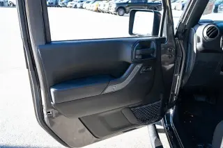 Jeep Wrangler Unlimited 2017 4x4 Sport SUV de 4 puertas