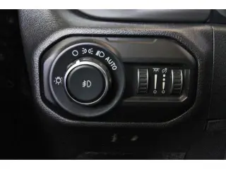 Jeep Wrangler Unlimited 2020 4x4 Willys Sport 4dr SUV