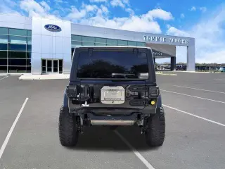 Jeep Wrangler Unlimited 2020 4x4 Willys Sport 4dr SUV