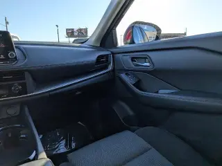 Nissan Rogue 2025 SV 4dr Crossover