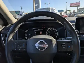 Nissan Rogue 2025 SV 4dr Crossover